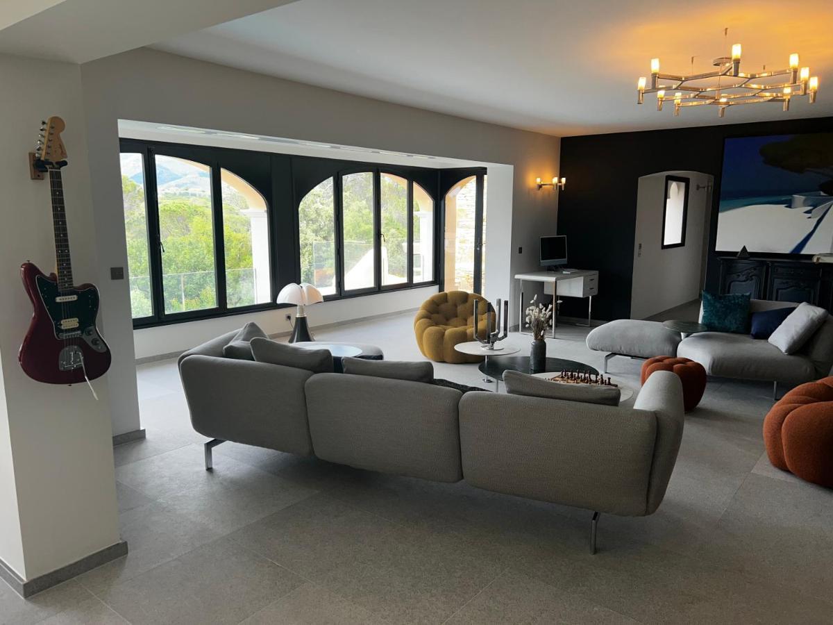 Villa Familiale Avec Vue Imprenable Saint-Raphaël Exteriér fotografie