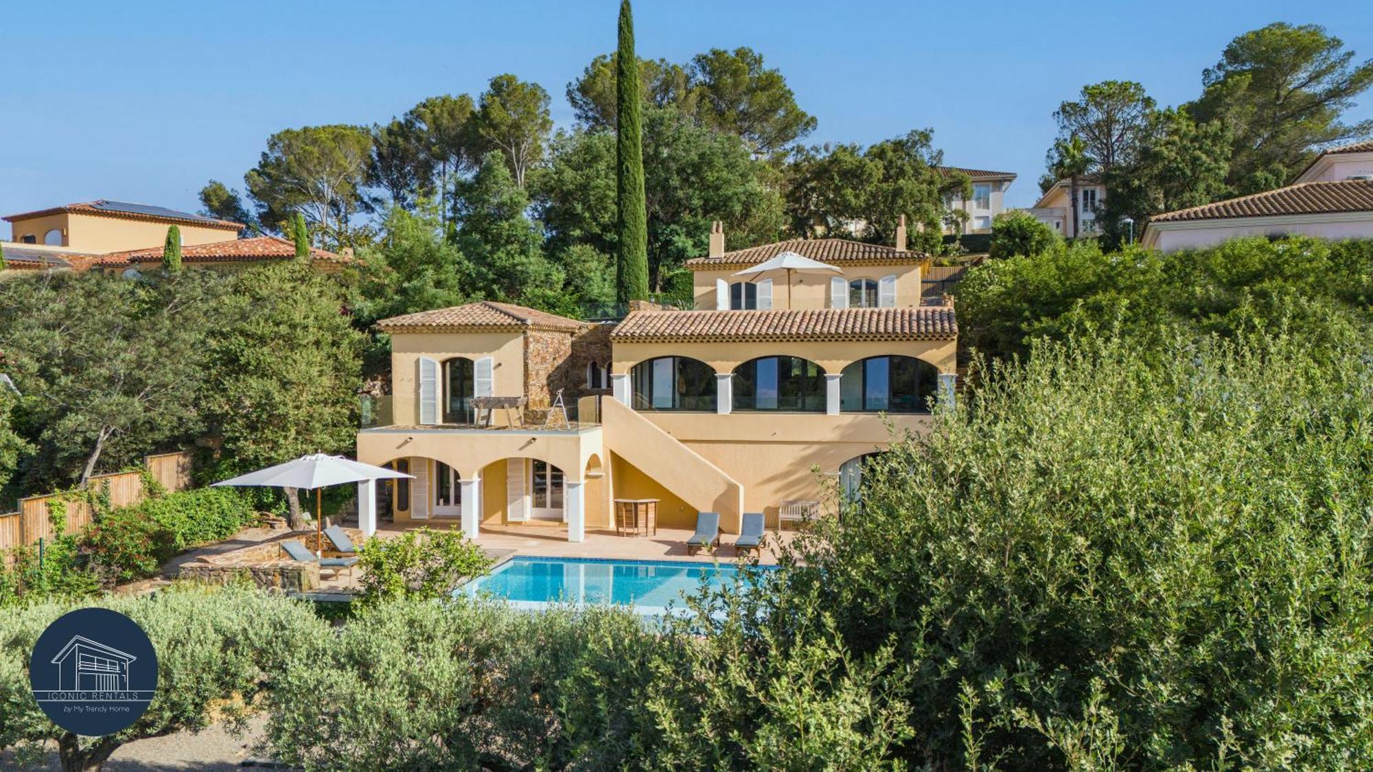Villa Familiale Avec Vue Imprenable Saint-Raphaël Exteriér fotografie